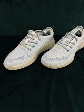 allbirds Men's Knit Sneakers in Light Gray and Cream Running Shoes Sz 10.5